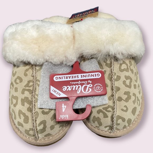 Kids' Dluxe by Dearfoams Suede Whistler Leopard Genuine Shearling Scuff Slippers - Picture 3 of 4